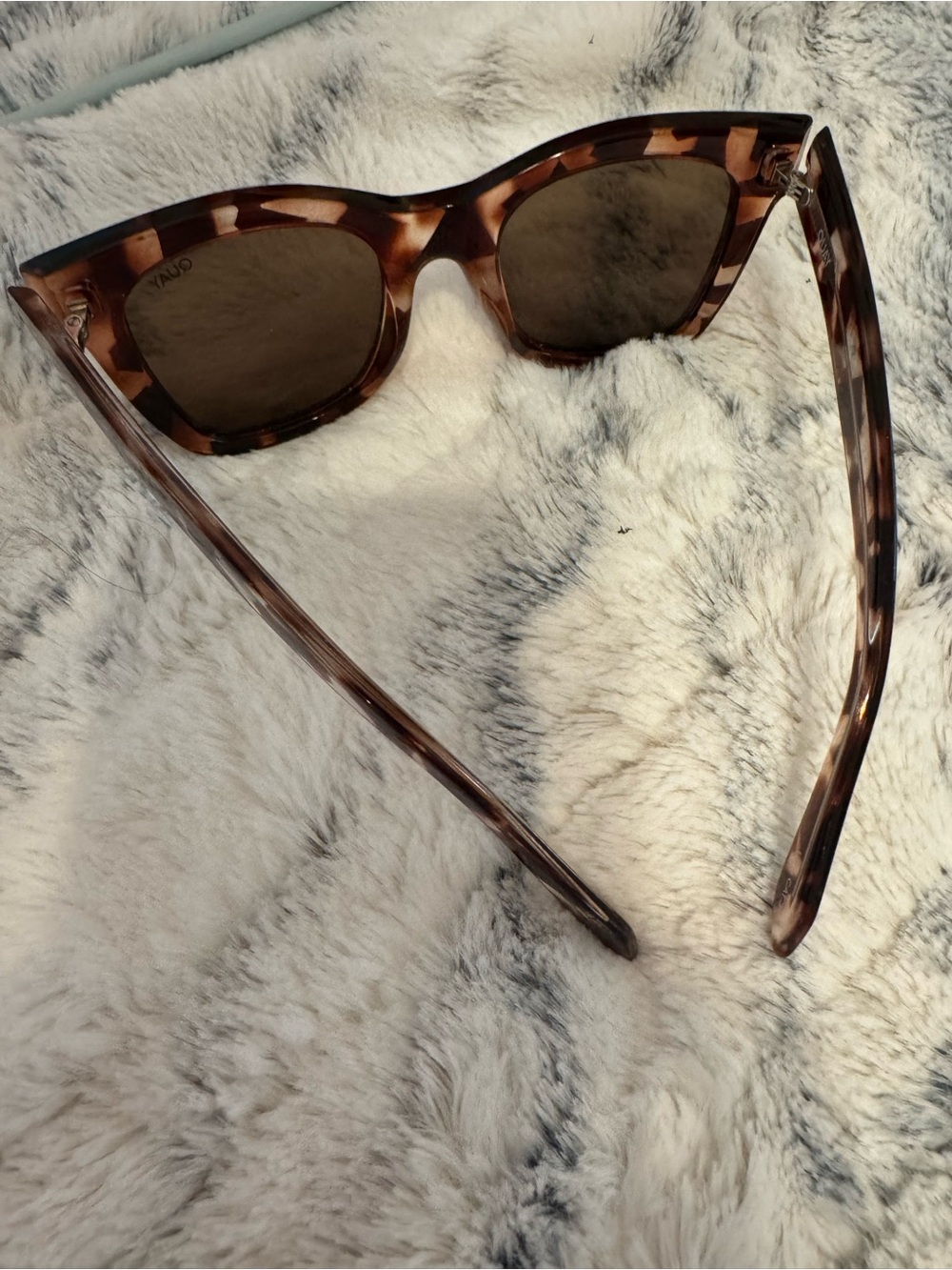 Quay Australia Tortoiseshell Brown Cat Eye Sunglasses - Picture 4 of 6